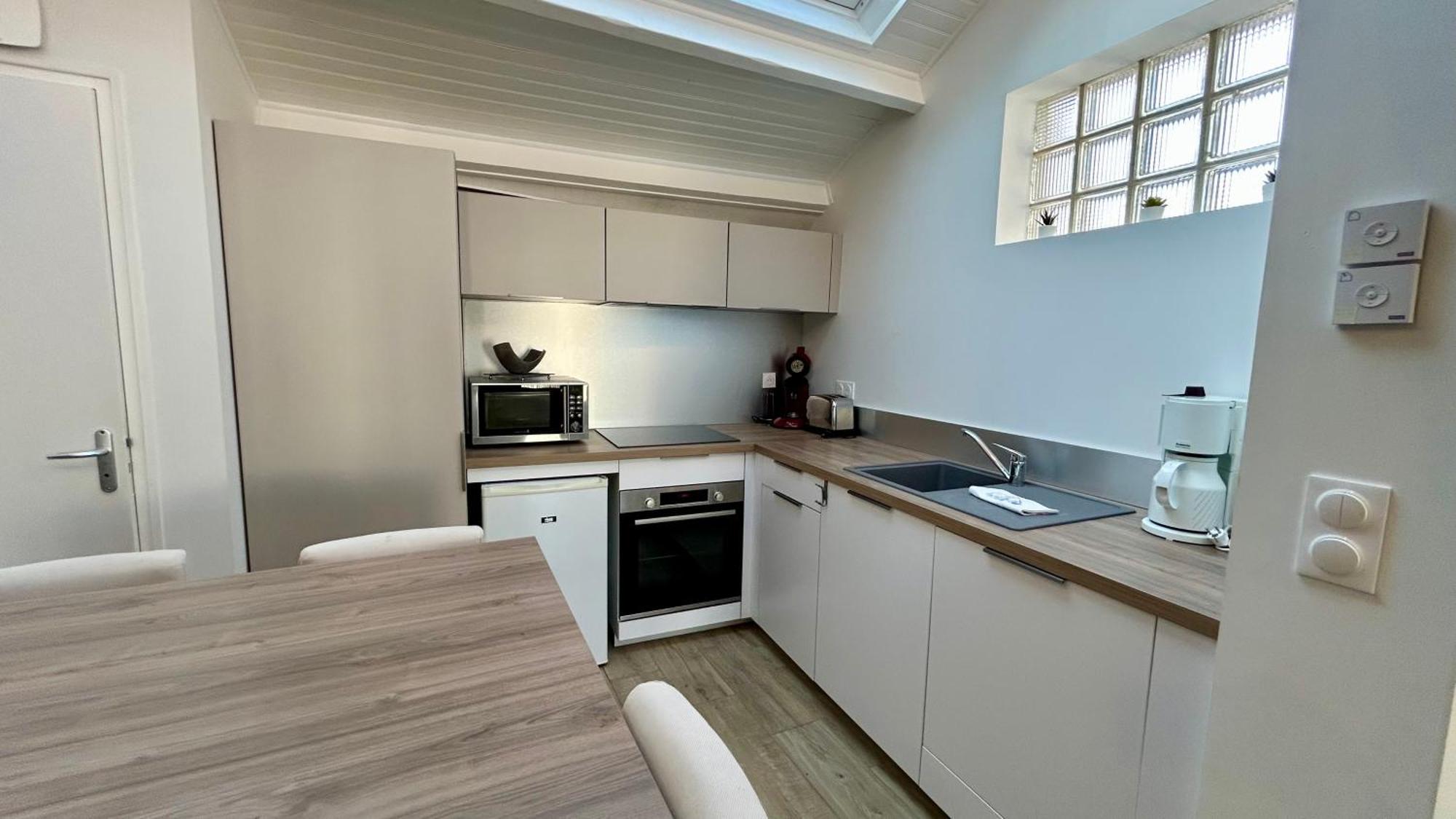 Maison 4 Personnes, En Centre Ville ル・クロトワ エクステリア 写真